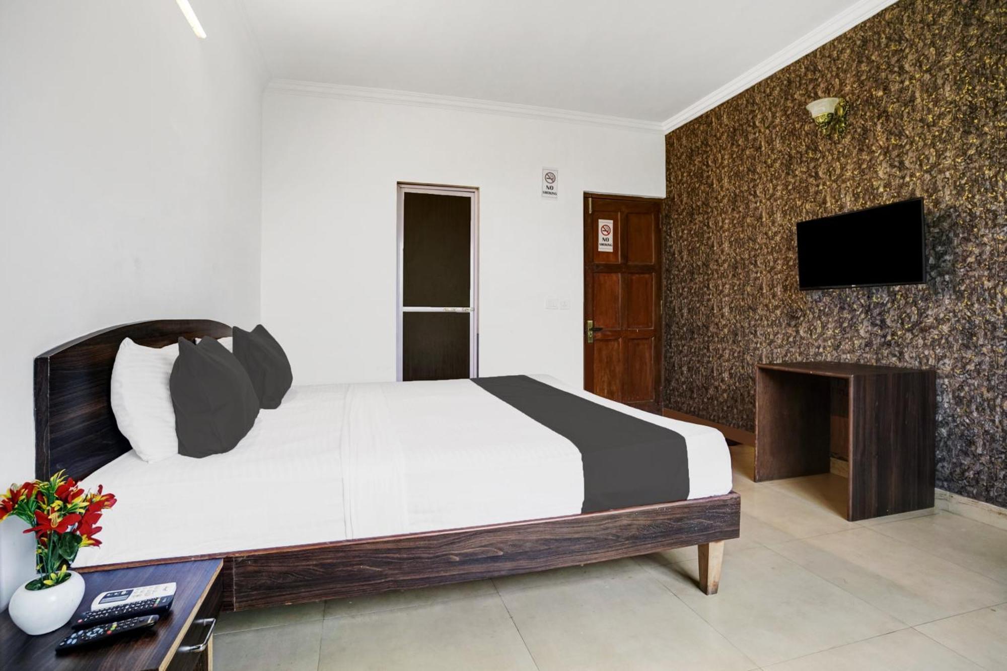 Super Hotel O Porvorim Sangolda Esterno foto