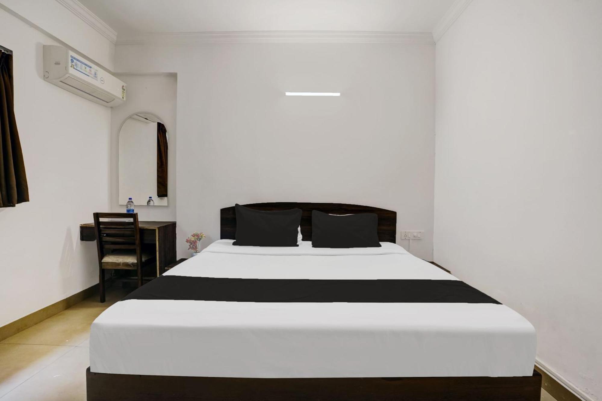 Super Hotel O Porvorim Sangolda Esterno foto
